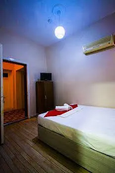 Cicek Otel *